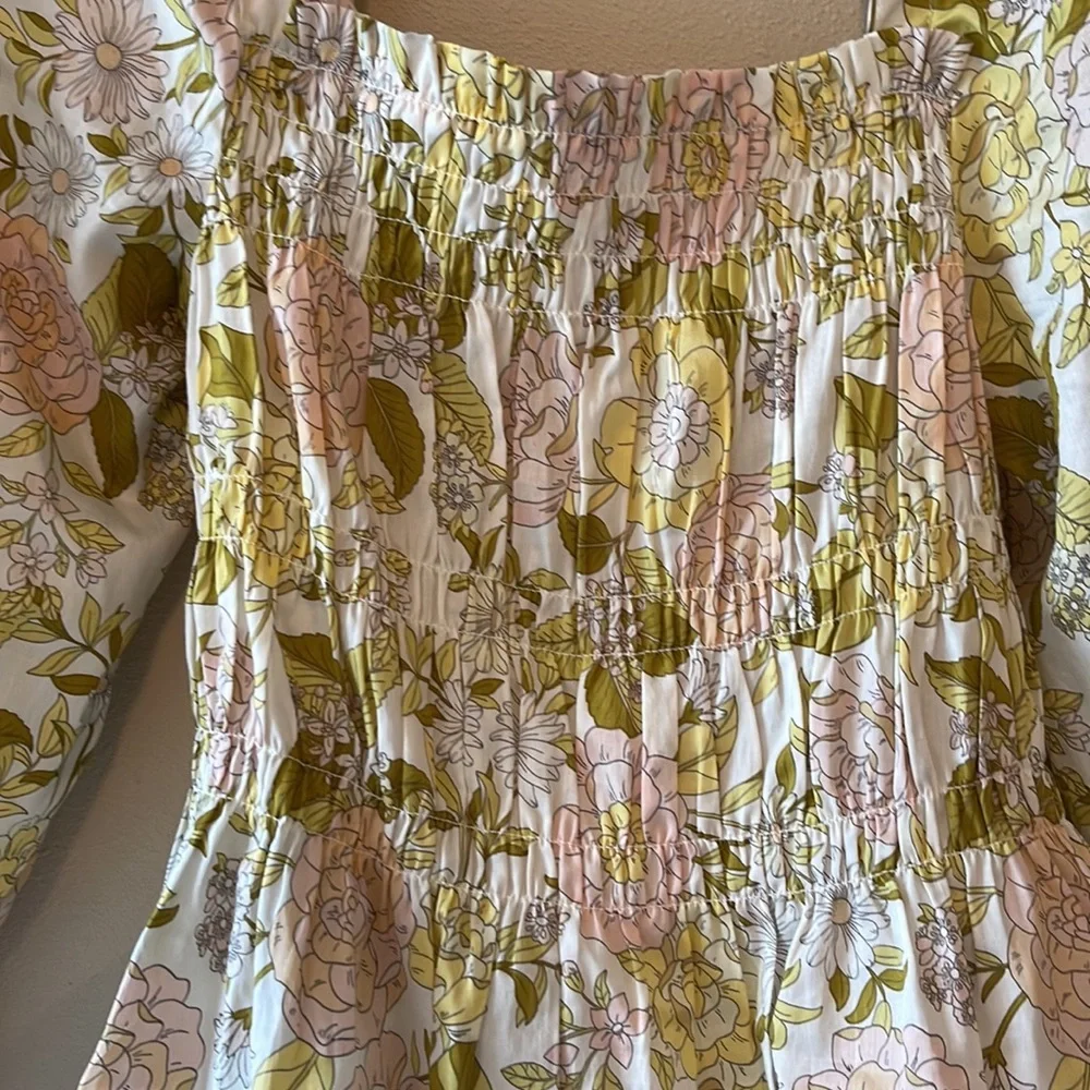 Target Cinched Top - Picture 4 of 5